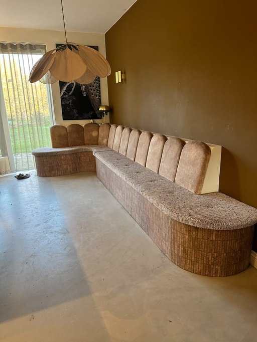 Mosaic KitKat Red Travertine