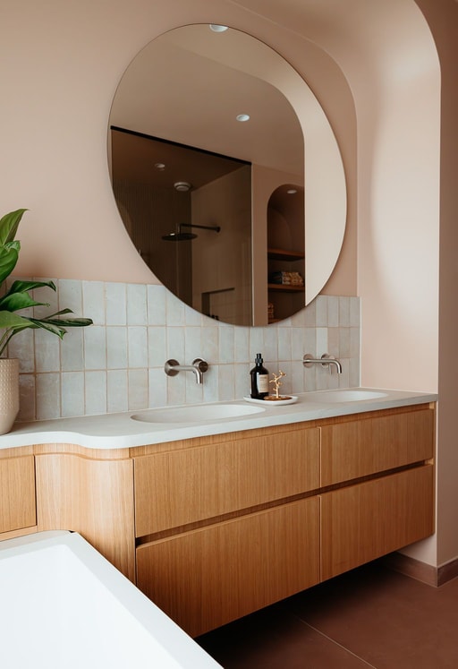 Platta Ecru | Lands Terracotta