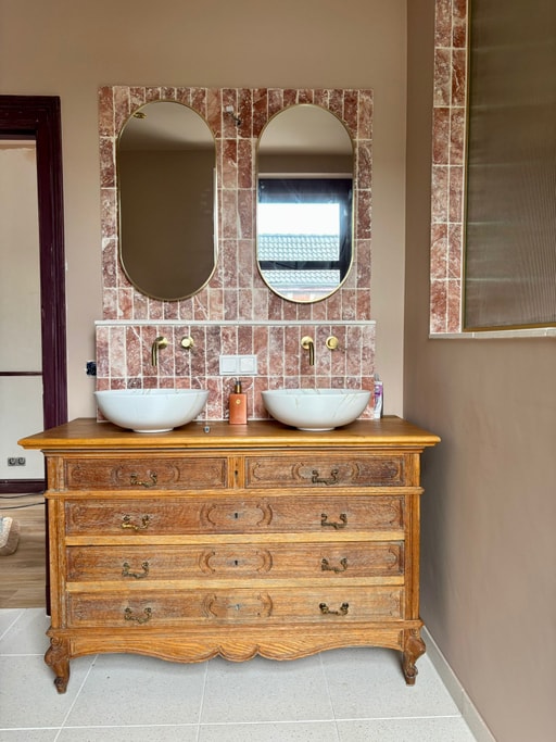 Brick Red Travertine | Terrazzo Limone